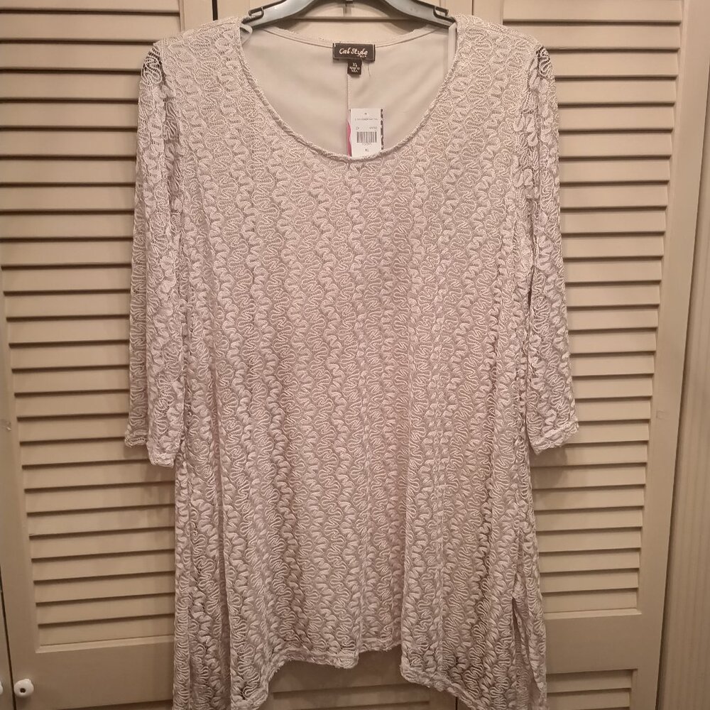 Cal Style XL Gold Squiggle Lace Tunic.